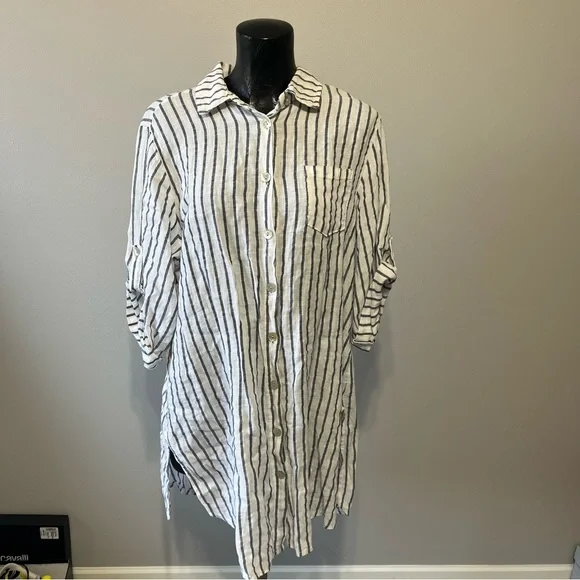 Striped Linen Button-Up Shirt - White & Blue - Picture 7 of 7